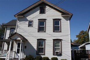 14 Liberty St in Port Jervis, NY - Building Photo