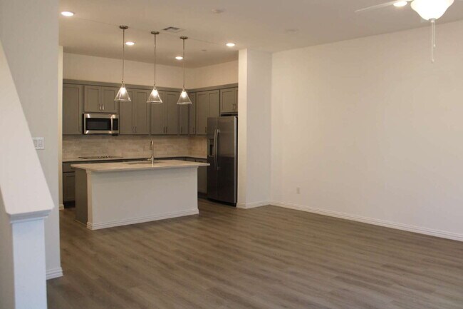 628 Blue Rdg Dr in Mansfield, TX - Foto de edificio - Building Photo