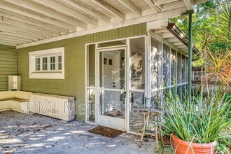 831 N Hyer Ave in Orlando, FL - Building Photo - Building Photo