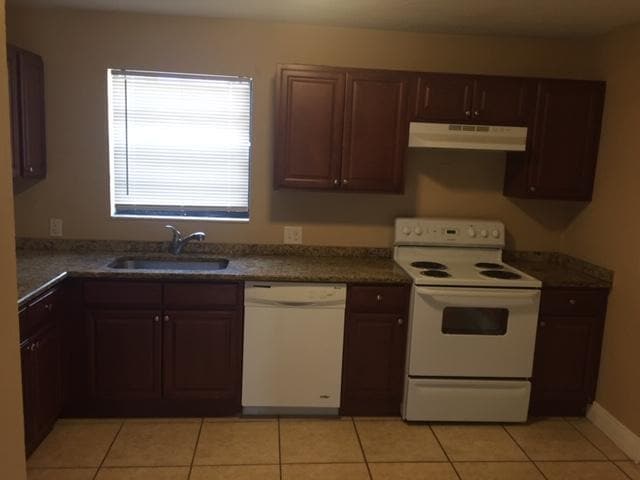 933 N Australian Ave in West Palm Beach, FL - Building Photo - Building Photo