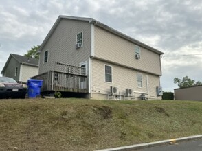 69-71 Stocker St in Springfield, MA - Building Photo - Building Photo