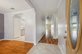 3402 Fox Ct in Pearland, TX - Building Photo - Building Photo