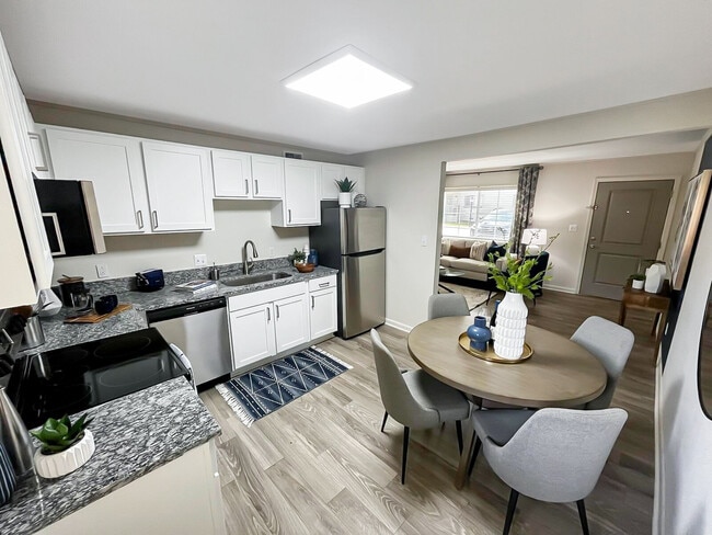 Bella 810 in Smyrna, GA - Building Photo - Building Photo