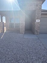 2176 Langford Ave in Lubbock, TX - Building Photo