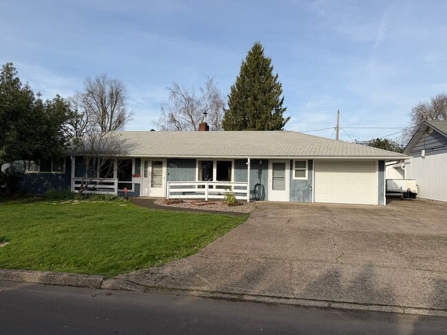 property at 2925 Van Ave