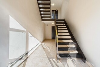 6th Street Apartments in Owen Sound, ON - Building Photo - Building Photo