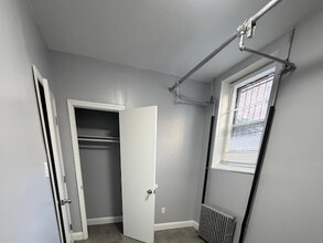 68 Elmwood Ave in East Orange, NJ - Foto de edificio - Building Photo