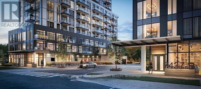 7439 Kingston Rd in Toronto, ON - Building Photo - Building Photo