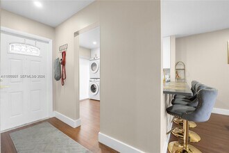 796 Banks Rd in Coconut Creek, FL - Building Photo - Building Photo