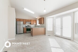 3064 Laurel Village Cir in St. Peters, MO - Building Photo - Building Photo