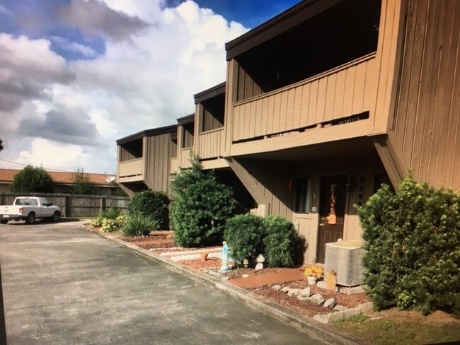 3695 Royal Oak Dr in Titusville, FL - Building Photo - Building Photo