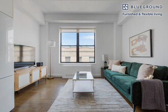 212 W 91st St in New York, NY - Building Photo - Building Photo