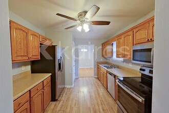 516 22nd Ln NE in Center Point, AL - Building Photo - Building Photo