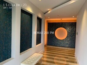 1 S Eola Dr in Orlando, FL - Building Photo - Building Photo