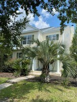 10 Bushwood Dr in Savannah, GA - Building Photo