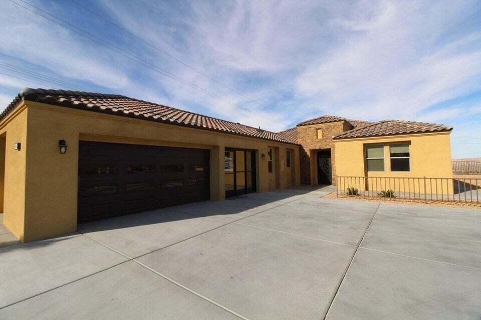 56920 Hidden Gold Ct in Yucca Valley, CA - Building Photo