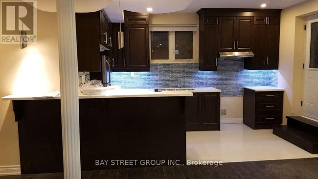 209 Kentland St in Markham, ON - Building Photo - Building Photo