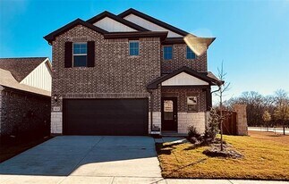 613 Clover Crk Dr in McKinney, TX - Building Photo