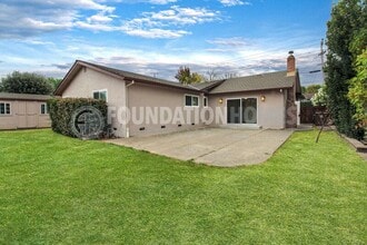 599 Tamarack Dr in San Rafael, CA - Building Photo - Building Photo