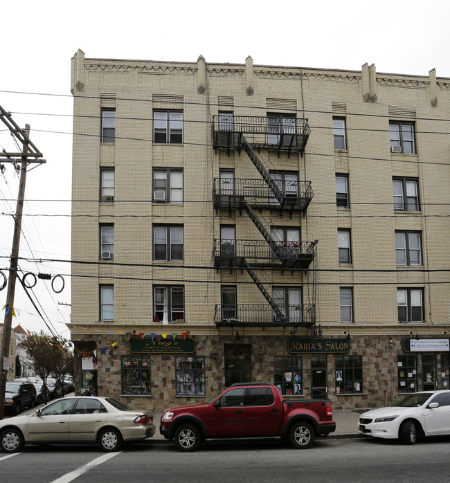 4536 Park Ave in Weehawken, NJ - Foto de edificio - Building Photo