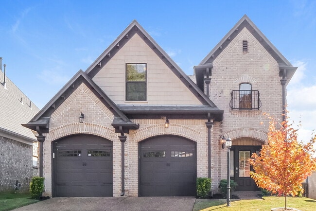 property at 290 Garden Springs Dr