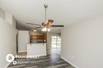 933 Carver Rd SE in Palm Bay, FL - Building Photo - Building Photo