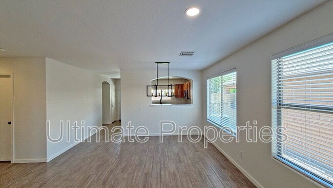 8811 W Hammond Ln in Tolleson, AZ - Building Photo - Building Photo