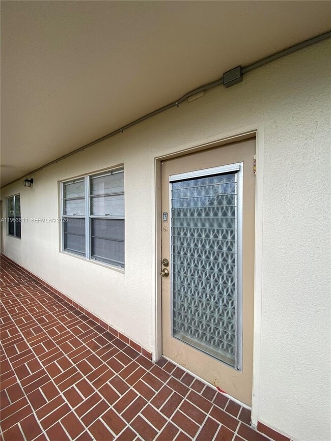 1903 Bermuda Cir in Coconut Creek, FL - Building Photo - Building Photo