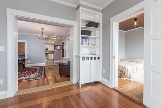 85 Gladstone St, Unit 1 in Boston, MA - Building Photo - Building Photo