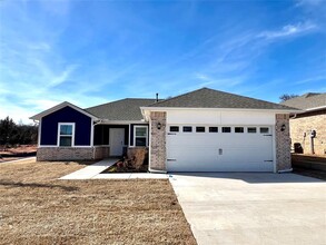 12405 Bluford Ln in Oklahoma City, OK - Building Photo - Building Photo