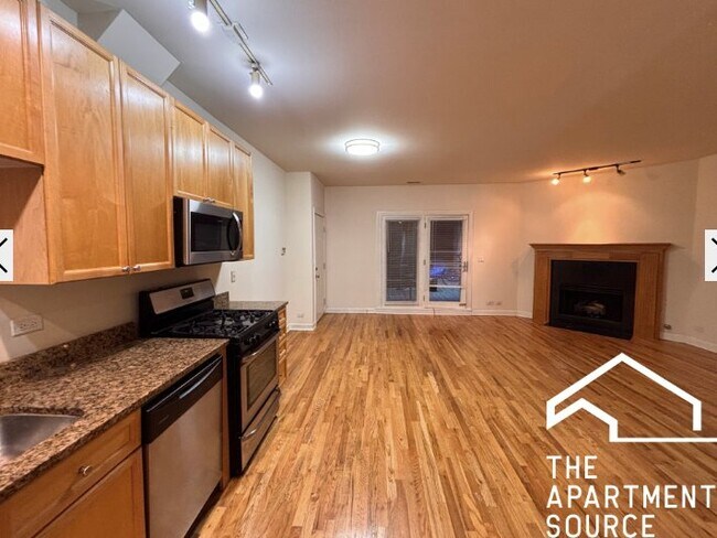property at 3349 N Clark St