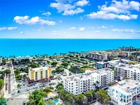 101 S Ocean Dr in Deerfield Beach, FL - Foto de edificio - Building Photo