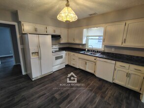 318 Elva St in Anderson, IN - Building Photo - Building Photo