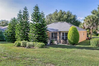 3851 Beacon Ridge Way in Clermont, FL - Building Photo - Building Photo