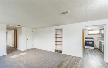 3443 N St in Lincoln, NE - Building Photo - Building Photo