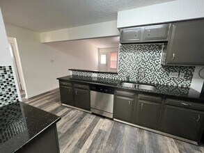 3303 Galesburg Dr in Austin, TX - Building Photo - Building Photo