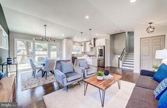 4207 Woodland Dr in Fairfax, VA - Building Photo - Building Photo