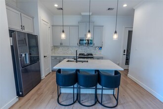 342 Hahlo St in Houston, TX - Building Photo - Building Photo