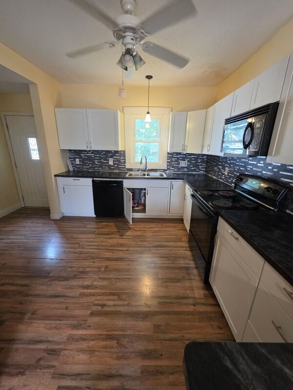 property at 1292 30th St NE