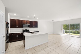 15115 Wildflower Cir in Naples, FL - Building Photo - Building Photo