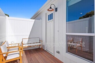 767 Del Riego Ave in Encinitas, CA - Building Photo - Building Photo