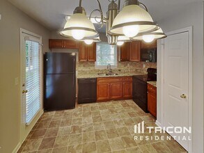1753 Independence Dr in Douglasville, GA - Building Photo - Building Photo