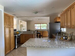 1401 Magnolia Dr in Indialantic, FL - Building Photo - Building Photo