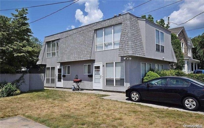 property at 35 Linwood Rd S