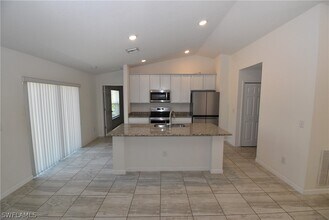 3437 Renault Cir in North Port, FL - Building Photo - Building Photo