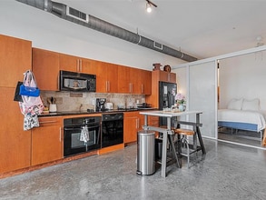 2124 E 6th St in Austin, TX - Building Photo - Building Photo