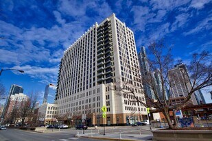 1255 S State St, Unit 1203 in Chicago, IL - Building Photo