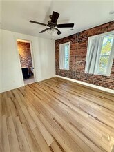 706 Gloucester St in Brunswick, GA - Foto de edificio - Building Photo