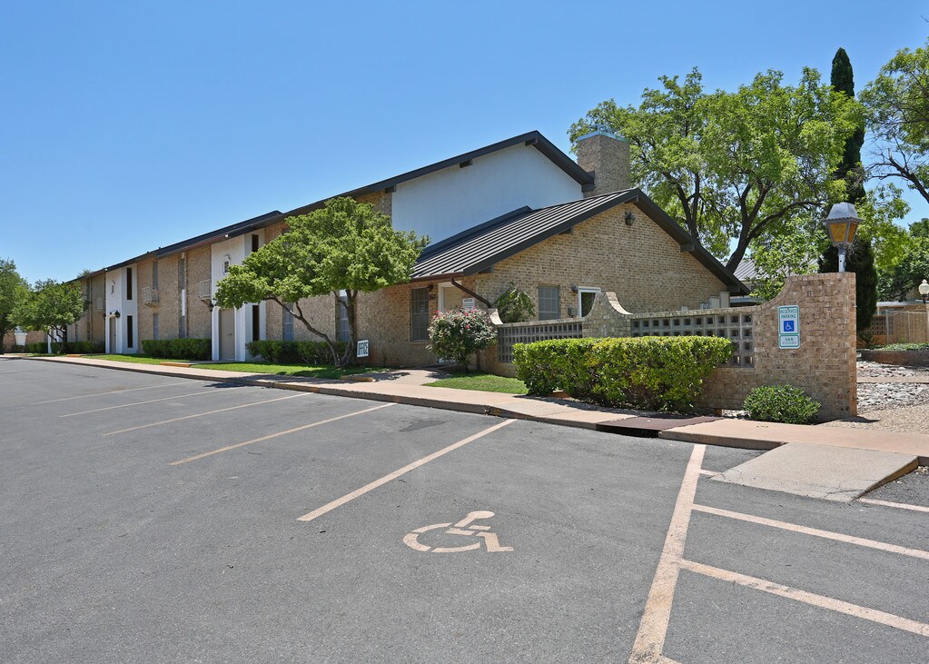 Southland Arms Apartments in San Angelo, TX