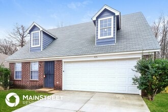 4676 Waterfront Oak Dr in Memphis, TN - Foto de edificio - Building Photo